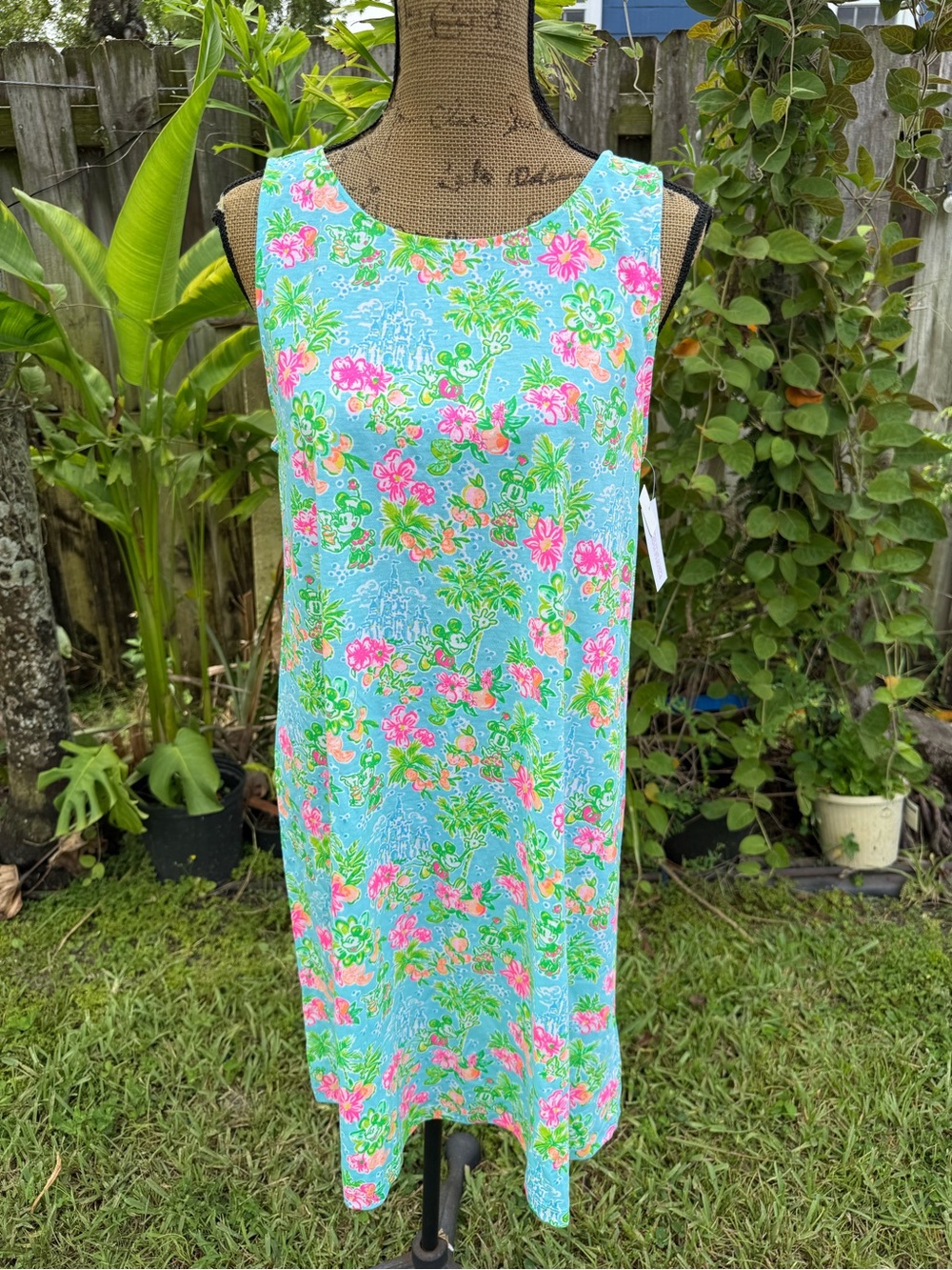 Lilly Pulitzer Kristen dress size M and L NWOT ( size tag cut off/removed)